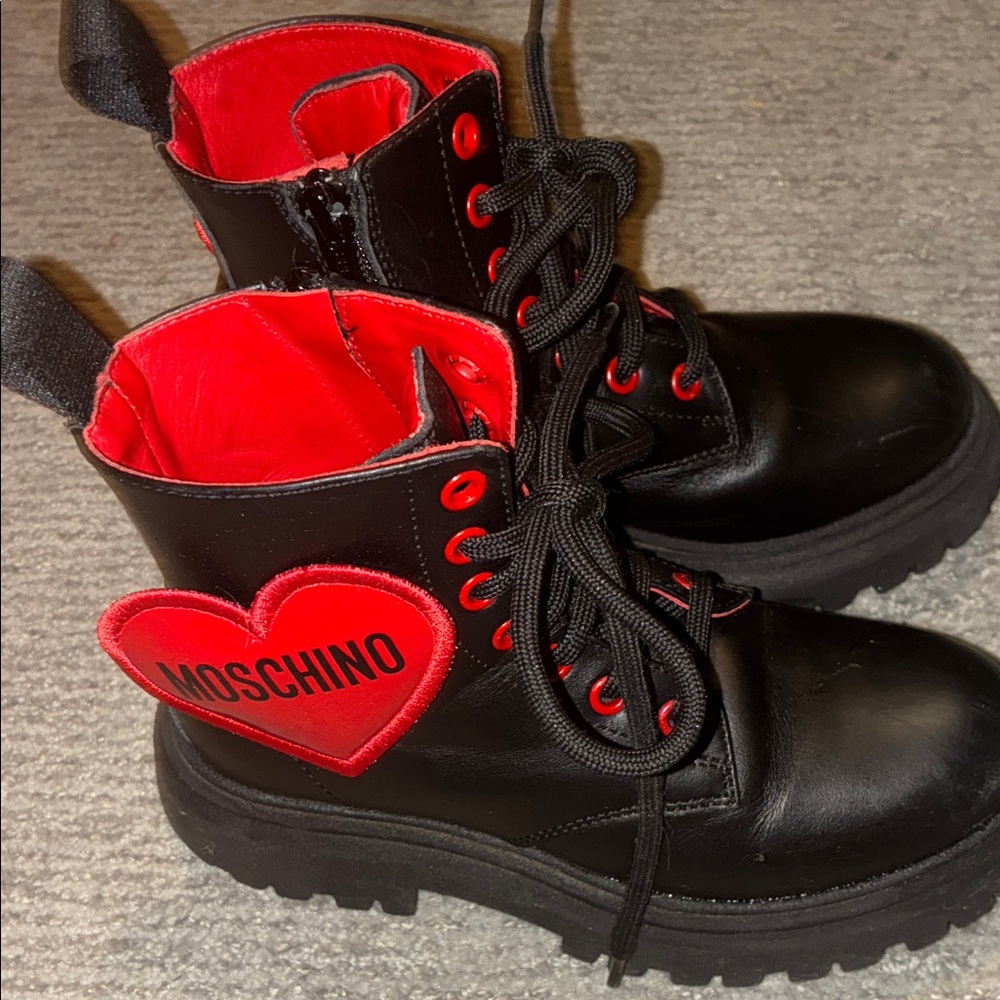 Moschino Kids Black and Red Heart Boots